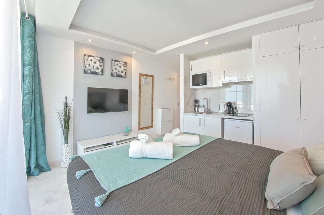 Modern Studio With A Sea View And Pool Access Ponderosa 801 Playa de las Americas  Zewnętrze zdjęcie